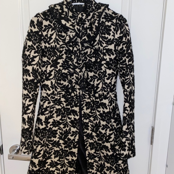 Coat - Picture 2 of 3